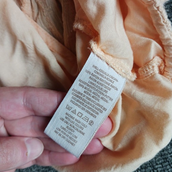 Free People Runaway Boho Crochet Lace Long Sleeve Cropped Top in Light Peach XS - Picture 4 of 5